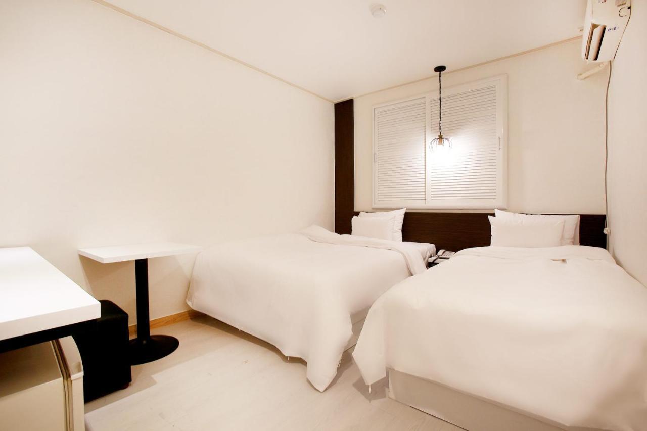 تشنتشون Eton Hotel المظهر الخارجي الصورة